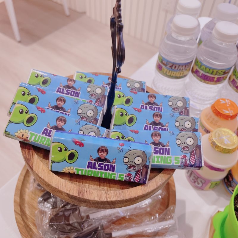 Plants VS Zombie Toffee Hearts Confectionery